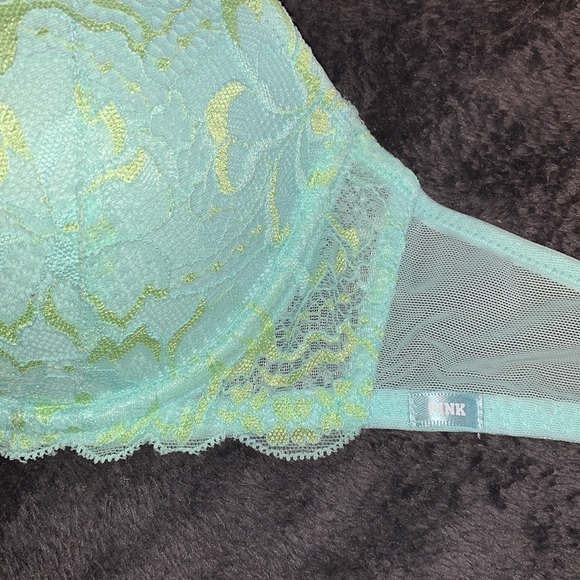 PINK Victoria’s Secret 34B push-up/pigeonnant. Sexy lace - Picture 6 of 7